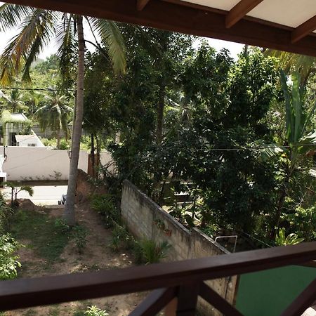 Surf Nest Hiriketiya Hotel Dikwella Exterior foto