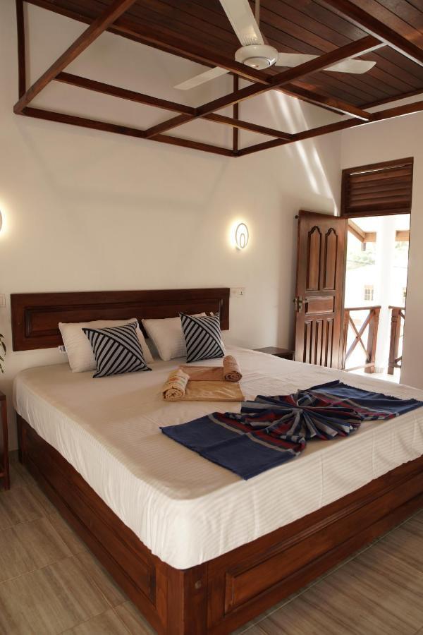 Surf Nest Hiriketiya Hotel Dikwella Exterior foto