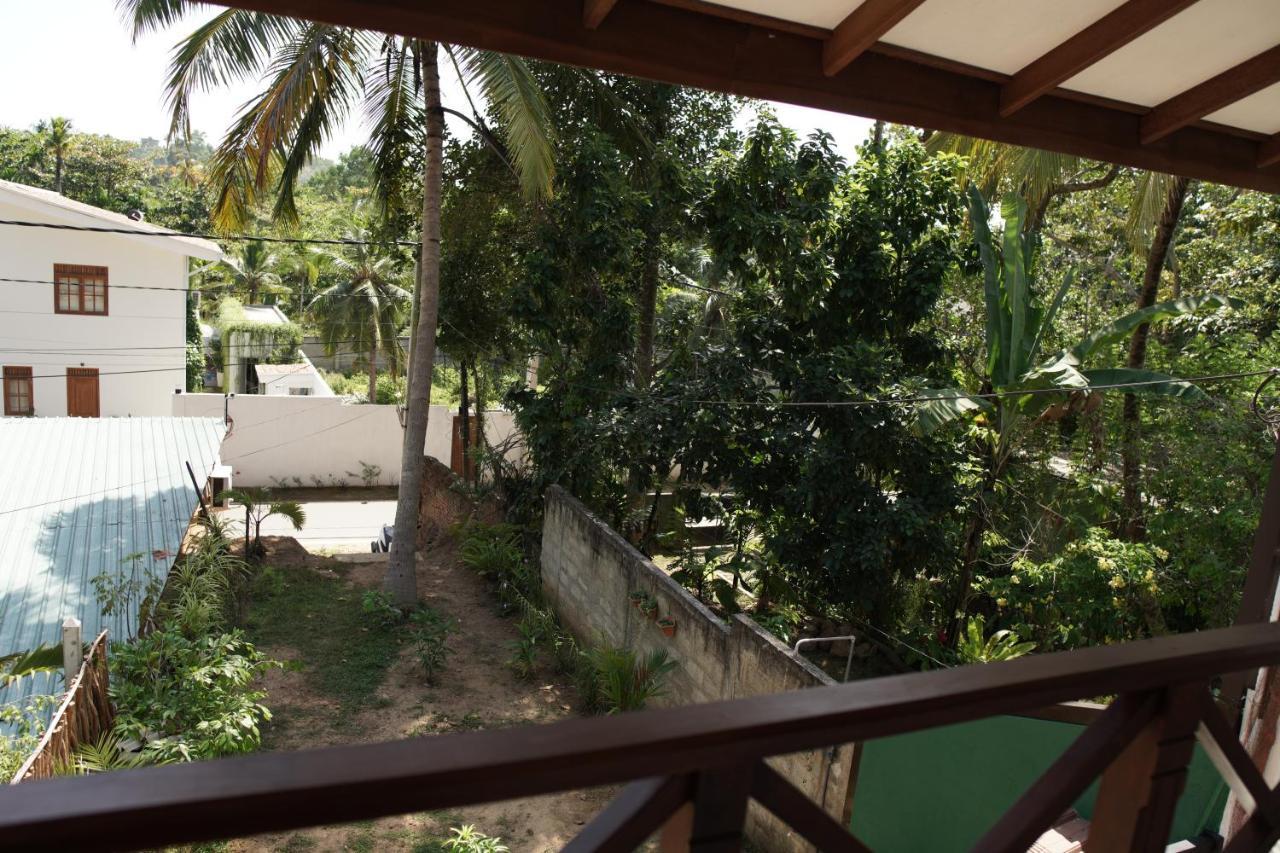 Surf Nest Hiriketiya Hotel Dikwella Exterior foto