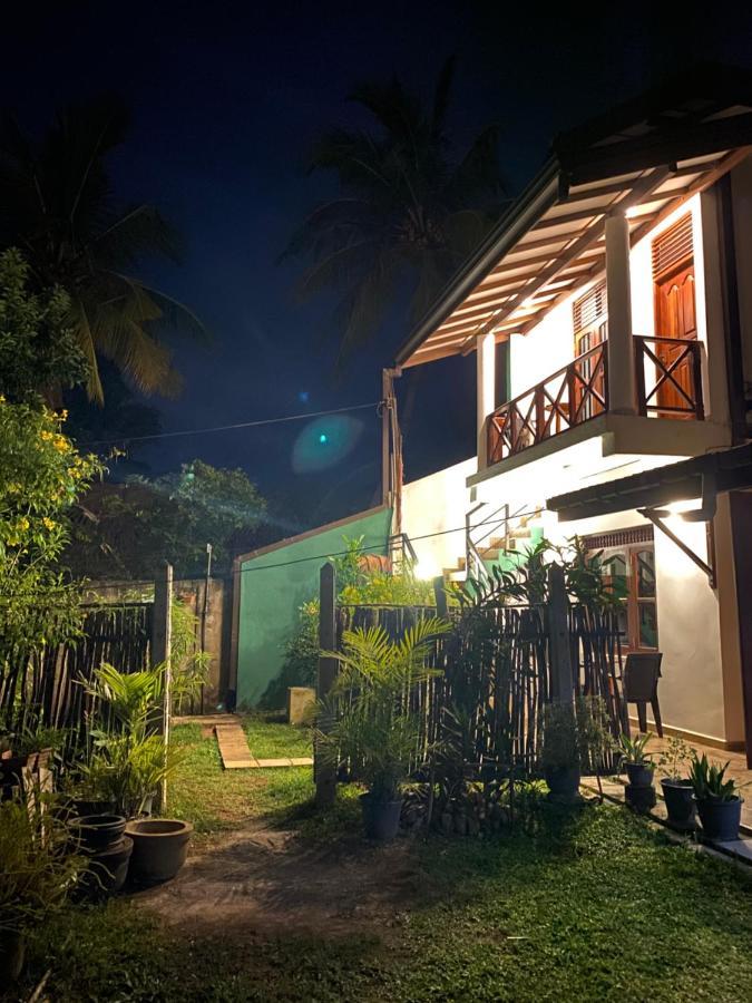 Surf Nest Hiriketiya Hotel Dikwella Exterior foto